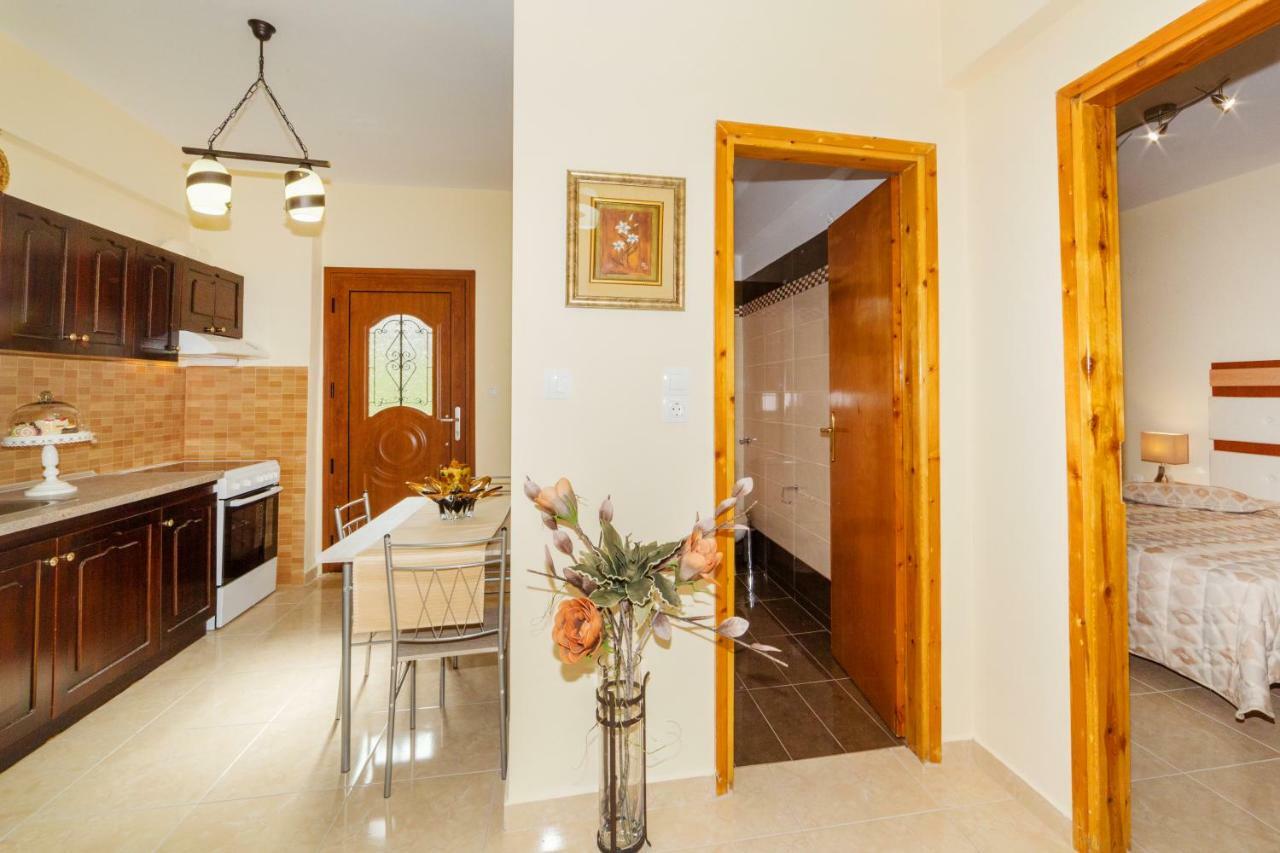 דירות אגיוס ניקולאוס House Maria מראה חיצוני תמונה