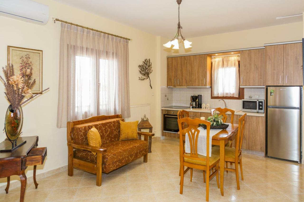דירות אגיוס ניקולאוס House Maria מראה חיצוני תמונה
