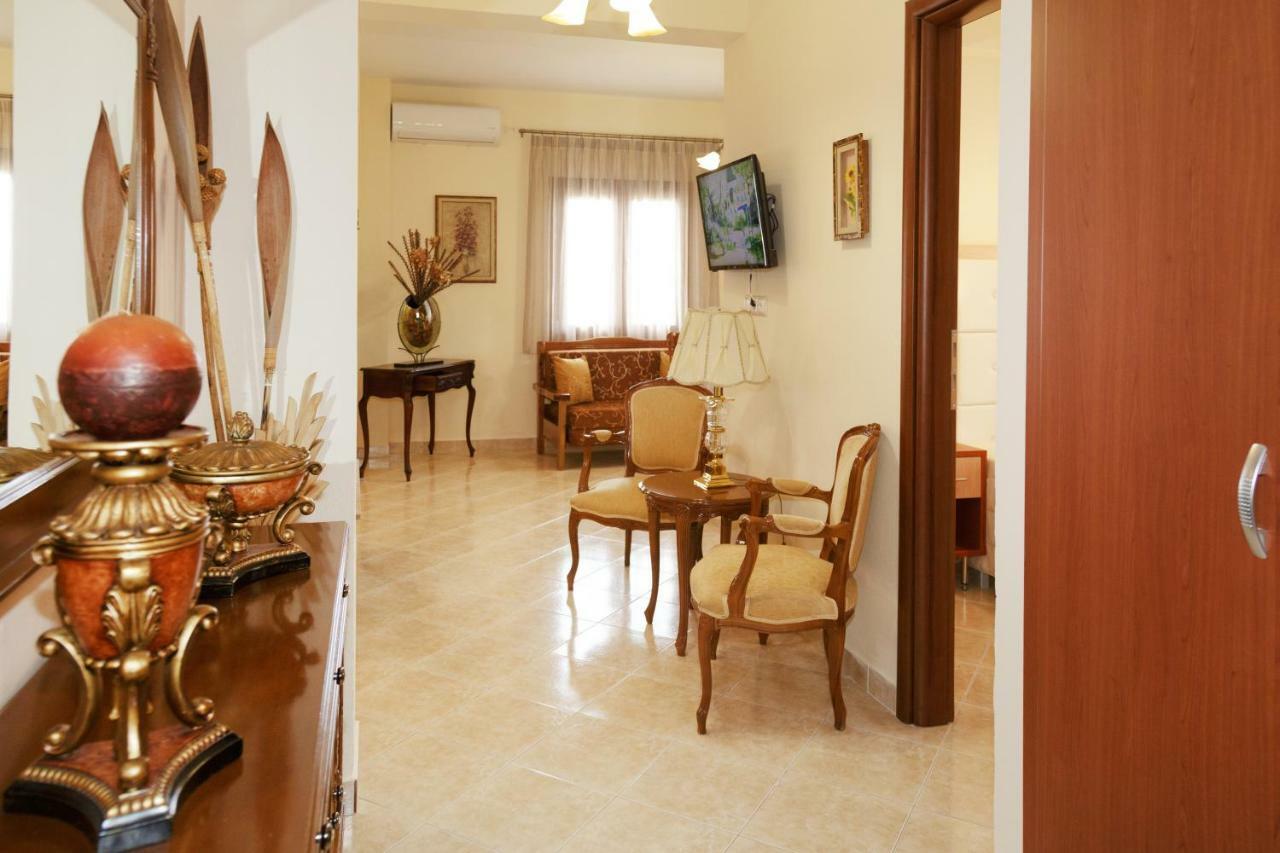 דירות אגיוס ניקולאוס House Maria מראה חיצוני תמונה